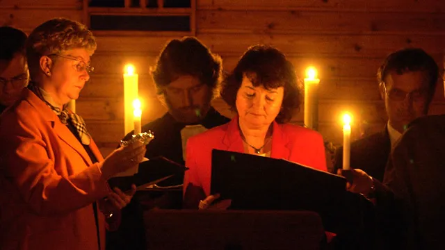 Osternacht (Foto: Kirchenweb Bilder) Osternacht (Foto: Kirchenweb Bilder)