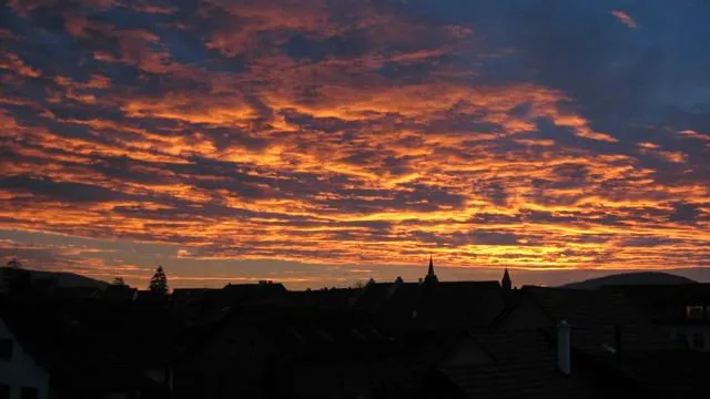 Morgenrot (Foto: Kirchenweb Bilder) Morgenrot (Foto: Kirchenweb Bilder)