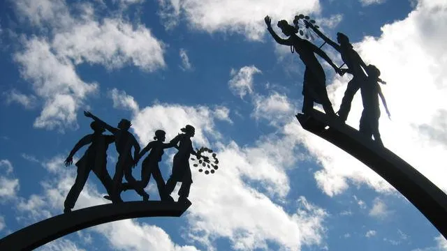Weg zum Himmel (Foto: Kirchenweb Bilder) Weg zum Himmel (Foto: Kirchenweb Bilder)